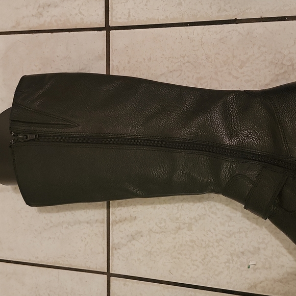 KNEE HIGH LEATHER BOOTS - Picture 6 of 7
